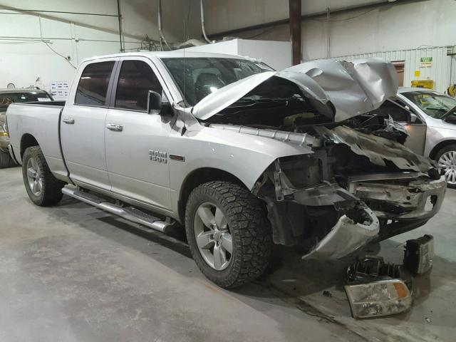 1C6RR7TM0GS113473 - 2016 RAM 1500 SLT SILVER photo 1