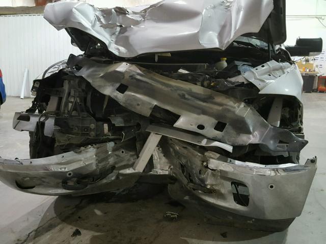 1C6RR7TM0GS113473 - 2016 RAM 1500 SLT SILVER photo 9