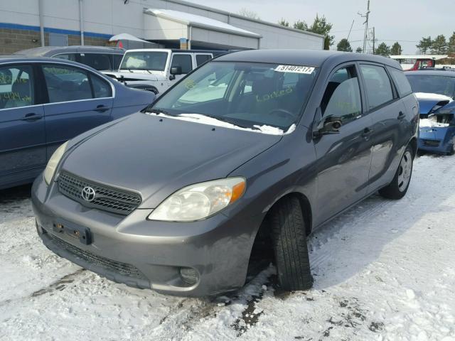 2T1KR32E55C339648 - 2005 TOYOTA COROLLA MA GRAY photo 2