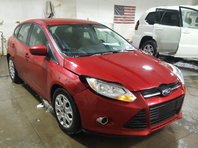 1FAHP3K20CL428545 - 2012 FORD FOCUS SE RED photo 1