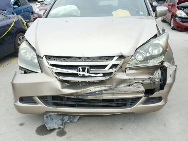 5FNRL386X6B421596 - 2006 HONDA ODYSSEY EX GOLD photo 9