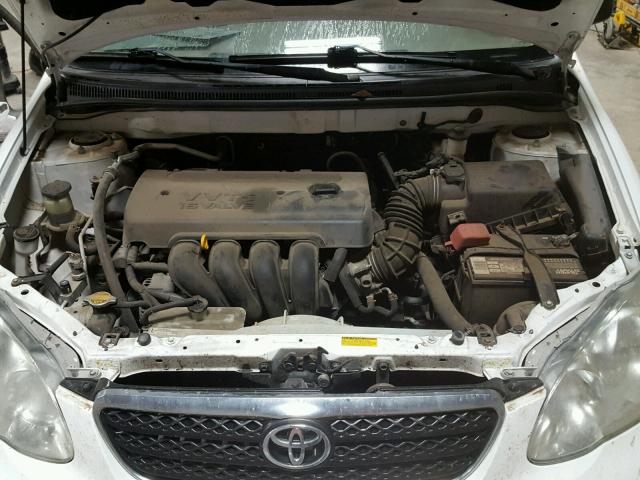 1NXBR32E28Z960946 - 2008 TOYOTA COROLLA CE WHITE photo 7