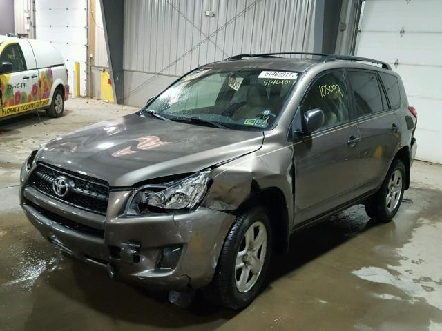 2T3BF4DV6BW122056 - 2011 TOYOTA RAV4 BROWN photo 2