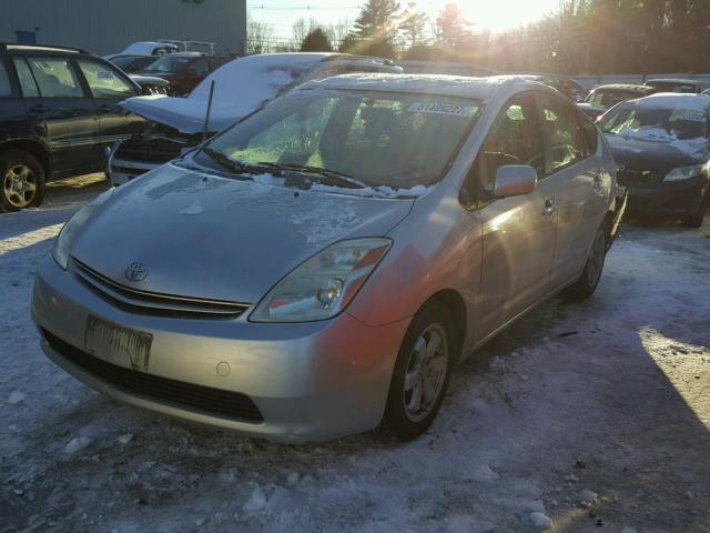 JTDKB20UX40108567 - 2004 TOYOTA PRIUS GRAY photo 2