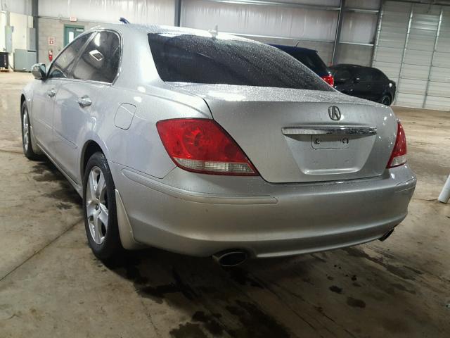 JH4KB165X5C007182 - 2005 ACURA RL SILVER photo 3