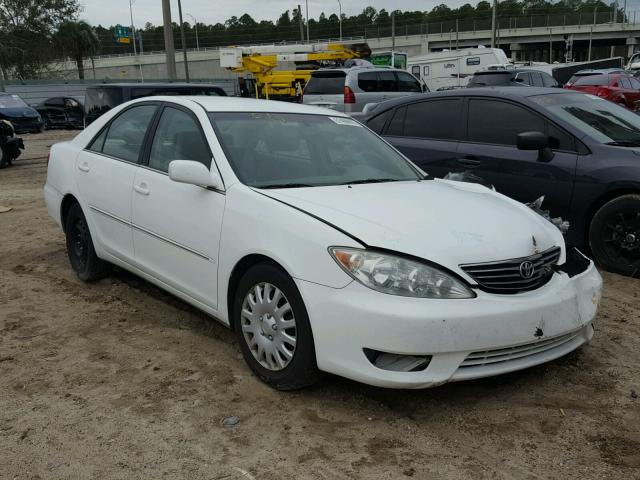 4T1BE32K56U704363 - 2006 TOYOTA CAMRY LE WHITE photo 1