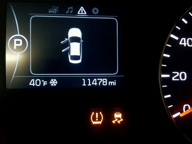 5XXGU4L3XHG172062 - 2017 KIA OPTIMA EX SILVER photo 8