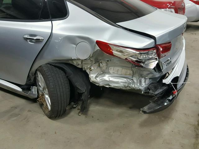 5XXGU4L3XHG172062 - 2017 KIA OPTIMA EX SILVER photo 9