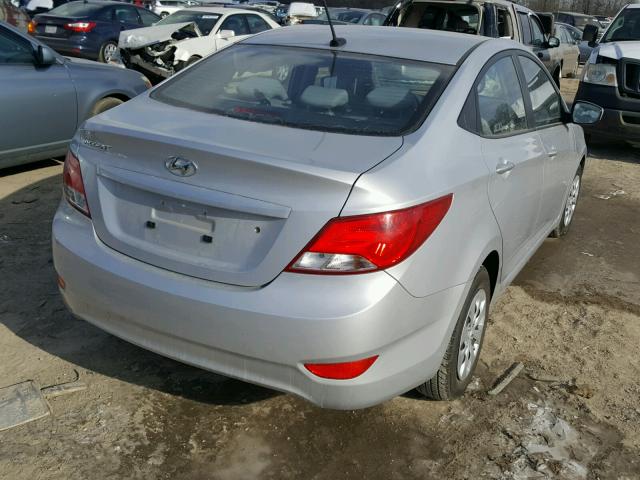 KMHCT4AE1GU982108 - 2016 HYUNDAI ACCENT SE SILVER photo 4