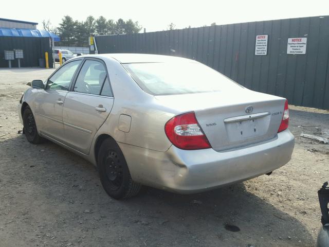 4T1BE30K23U241516 - 2003 TOYOTA CAMRY LE SILVER photo 3