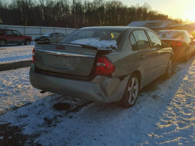 1G1ZU54834F172933 - 2004 CHEVROLET MALIBU LT GREEN photo 4