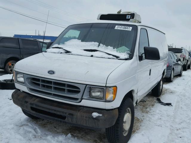 1FTNE2423YHB61096 - 2000 FORD ECONOLINE WHITE photo 2