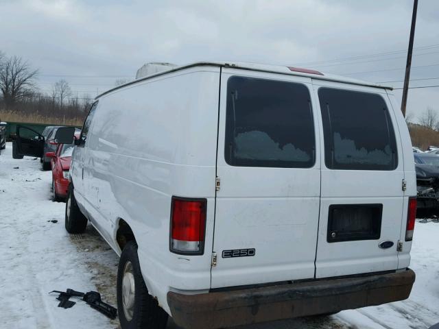 1FTNE2423YHB61096 - 2000 FORD ECONOLINE WHITE photo 3