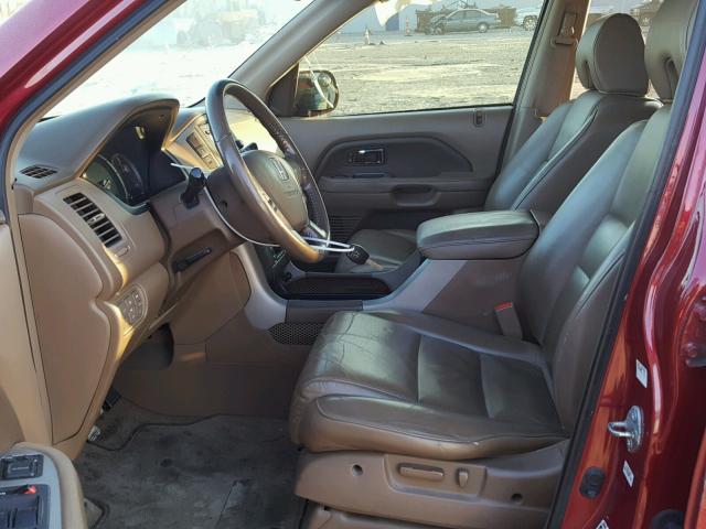 2HKYF18606H519528 - 2006 HONDA PILOT EX RED photo 5