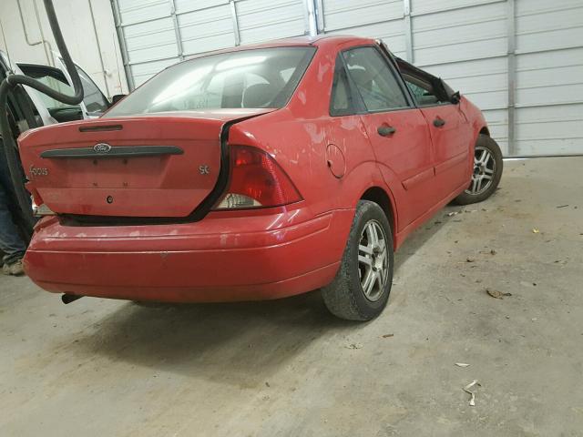 1FAFP34P01W370240 - 2001 FORD FOCUS SE RED photo 4