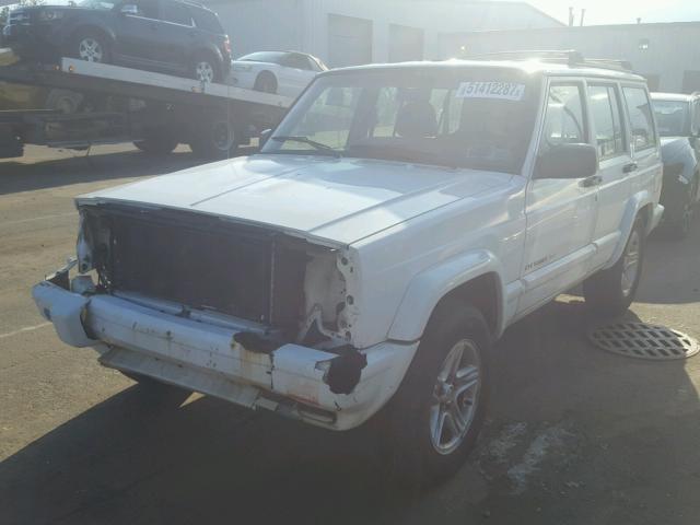 1J4FF58S81L618706 - 2001 JEEP CHEROKEE C WHITE photo 2