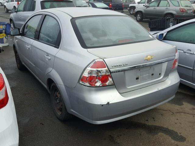 KL1TD56658B104159 - 2008 CHEVROLET AVEO BASE SILVER photo 3