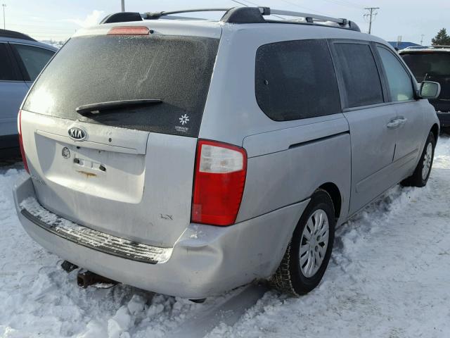 KNDMB233266028546 - 2006 KIA SEDONA EX SILVER photo 4