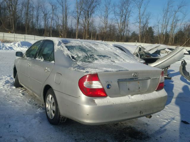 4T1BE32K13U184271 - 2003 TOYOTA CAMRY LE SILVER photo 3