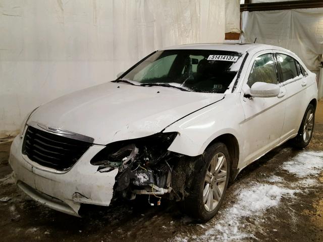 1C3CCBBB6CN129662 - 2012 CHRYSLER 200 TOURIN WHITE photo 2