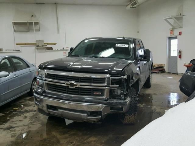 1GCVKREC6EZ410845 - 2014 CHEVROLET SILVERADO BLACK photo 2