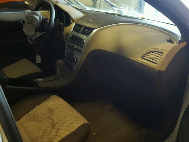 1G1ZB5E11BF205111 - 2011 CHEVROLET MALIBU LS WHITE photo 5