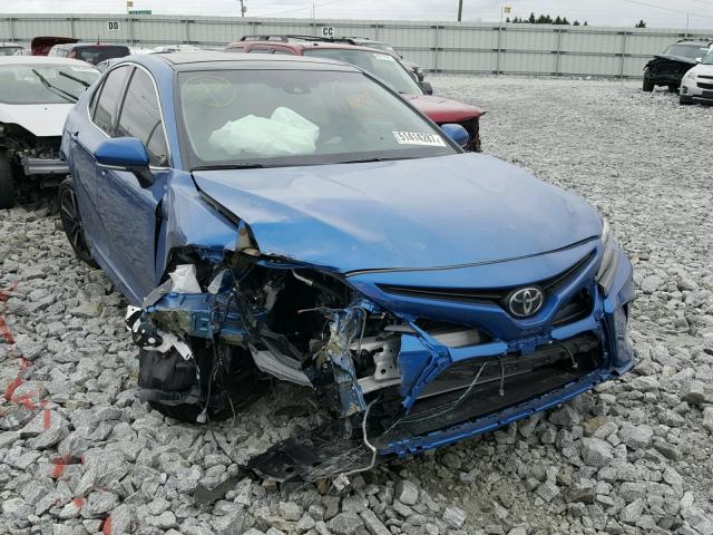 4T1B61HK0JU014988 - 2018 TOYOTA CAMRY XSE BLUE photo 1
