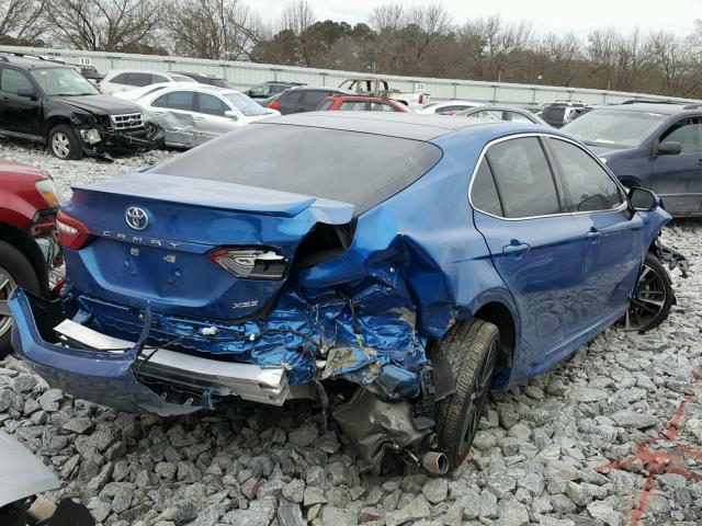 4T1B61HK0JU014988 - 2018 TOYOTA CAMRY XSE BLUE photo 4