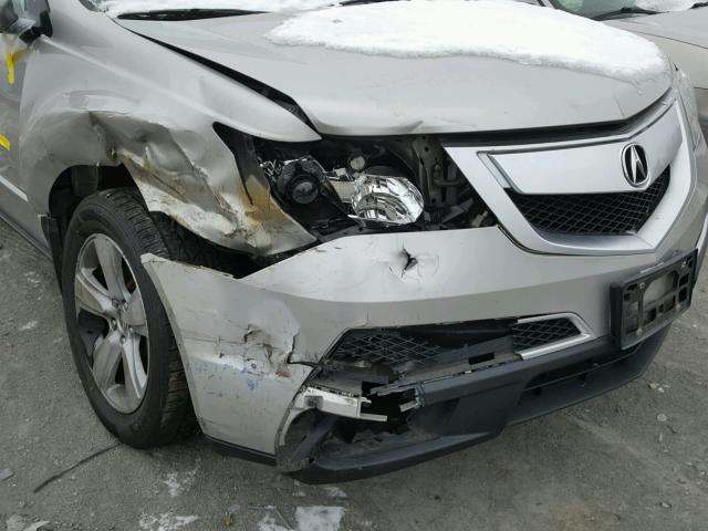 2HNYD2H28AH501511 - 2010 ACURA MDX SILVER photo 9