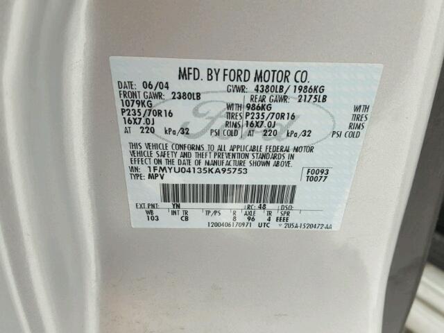 1FMYU04135KA95753 - 2005 FORD ESCAPE LIM SILVER photo 10