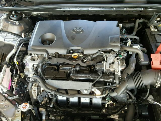 4T1B11HK8JU019175 - 2018 TOYOTA CAMRY L GRAY photo 7