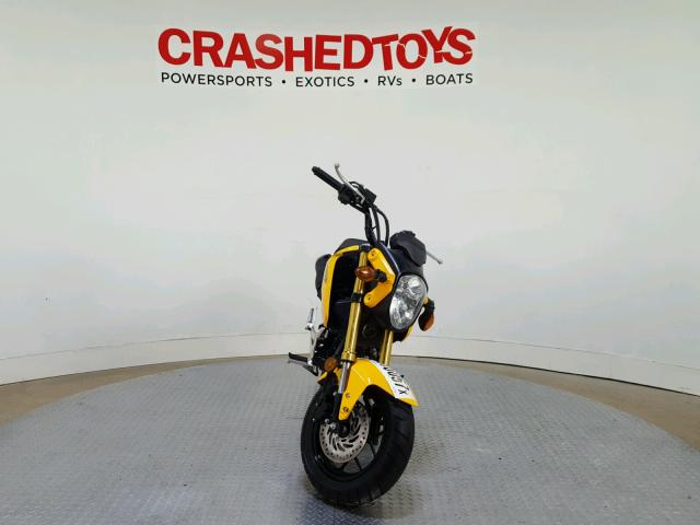 MLHJC6116F5106158 - 2015 HONDA GROM 125 YELLOW photo 3