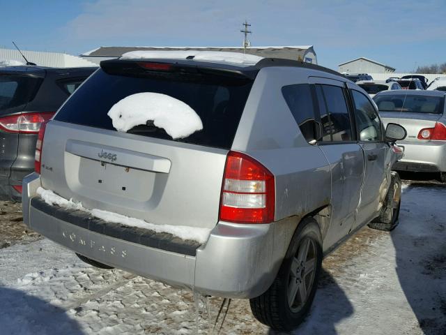 1J8FF47W48D512819 - 2008 JEEP COMPASS SP SILVER photo 4