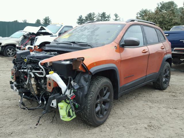 1C4PJMBS3FW615570 - 2015 JEEP CHEROKEE T ORANGE photo 2