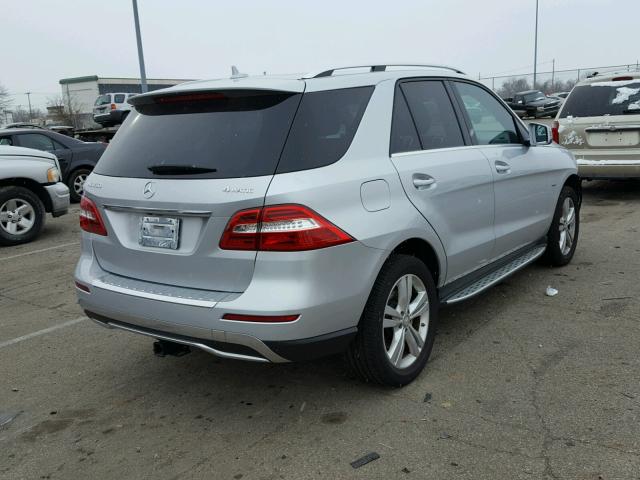 4JGDA5HB6CA028106 - 2012 MERCEDES-BENZ ML 350 4MA SILVER photo 4