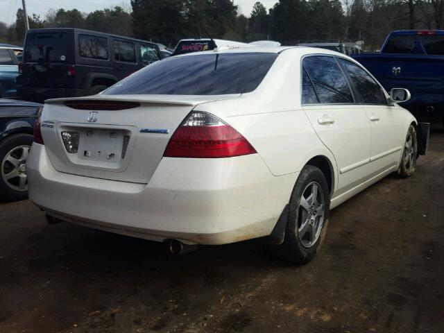 JHMCN36467C000442 - 2007 HONDA ACCORD HYB WHITE photo 4