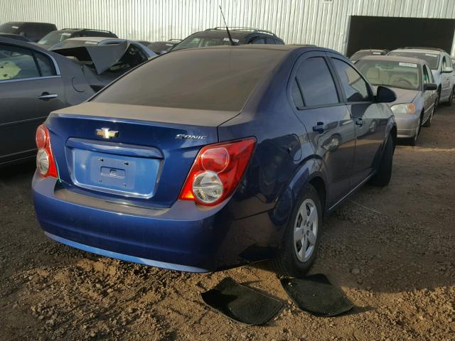 1G1JA5SH9D4164615 - 2013 CHEVROLET SONIC LS BLUE photo 4