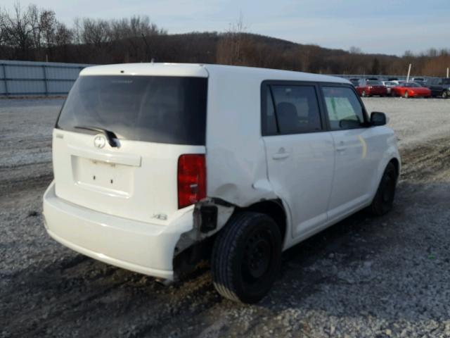 JTLKE50E691081729 - 2009 SCION XB WHITE photo 4