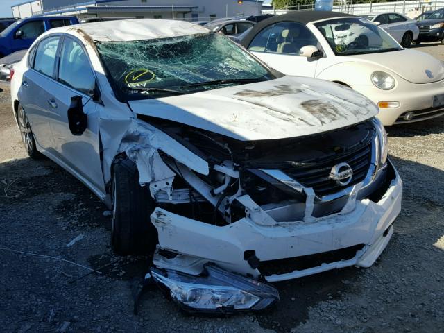 1N4AL3AP6GC175067 - 2016 NISSAN ALTIMA 2.5 WHITE photo 1