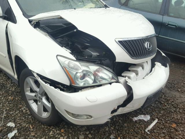 JTJGK31UX70007718 - 2007 LEXUS RX 350 WHITE photo 9