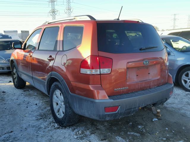 KNDJJ741495024072 - 2009 KIA BORREGO LX ORANGE photo 3