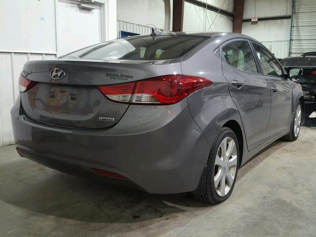 5NPDH4AE0DH432298 - 2013 HYUNDAI ELANTRA GL CHARCOAL photo 4