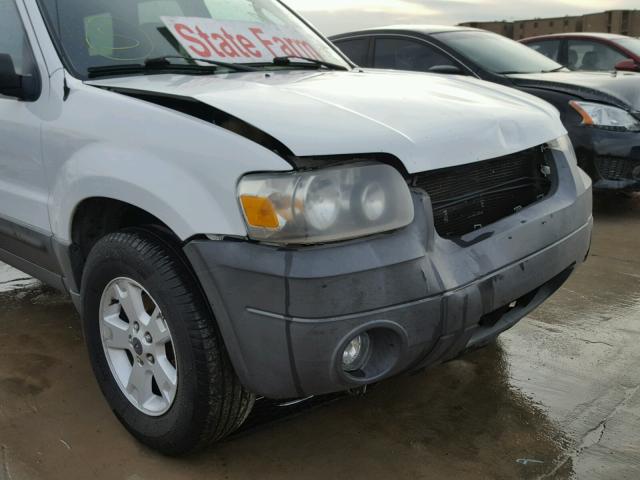 1FMYU93176KB08334 - 2006 FORD ESCAPE XLT WHITE photo 9