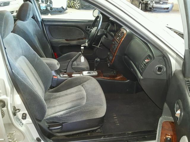 KMHWF35H04A941470 - 2004 HYUNDAI SONATA GLS SILVER photo 5