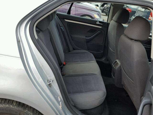 3VWJZ71K48M022236 - 2008 VOLKSWAGEN JETTA S 银色 照片 6