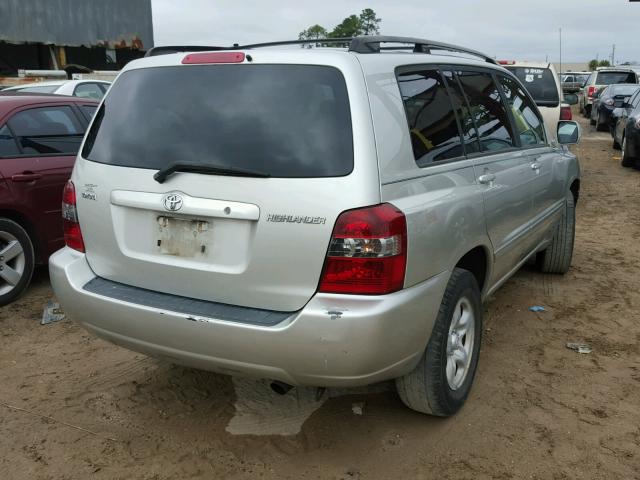 JTEGD21A350110646 - 2005 TOYOTA HIGHLANDER SILVER photo 4