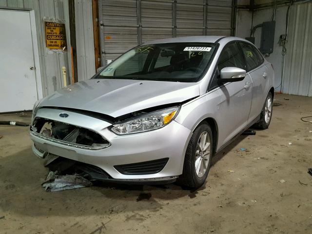 1FADP3F24FL286469 - 2015 FORD FOCUS SE SILVER photo 2