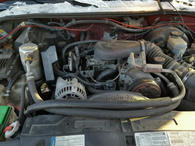 1GCCS19X7W8189222 - 1998 CHEVROLET S TRUCK S1 RED photo 7