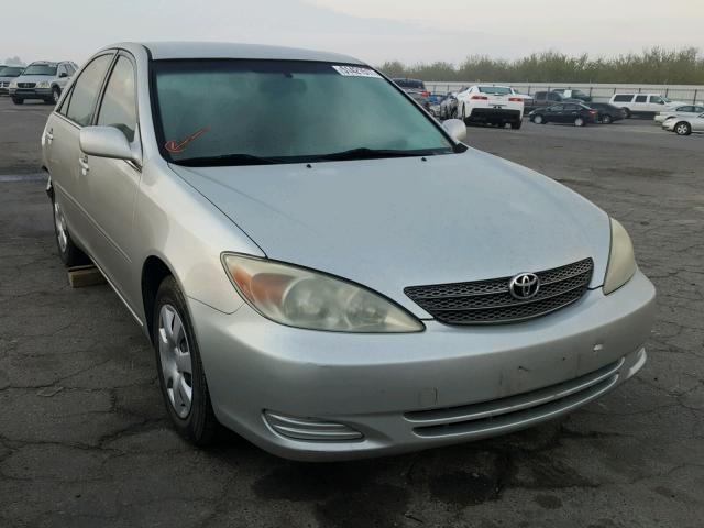 JTDBE32K930244874 - 2003 TOYOTA CAMRY LE SILVER photo 1