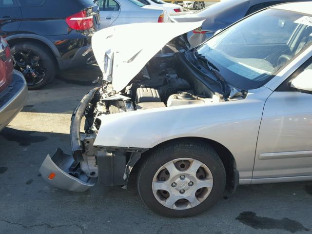 KMHDN45D71U218450 - 2001 HYUNDAI ELANTRA GL SILVER photo 9